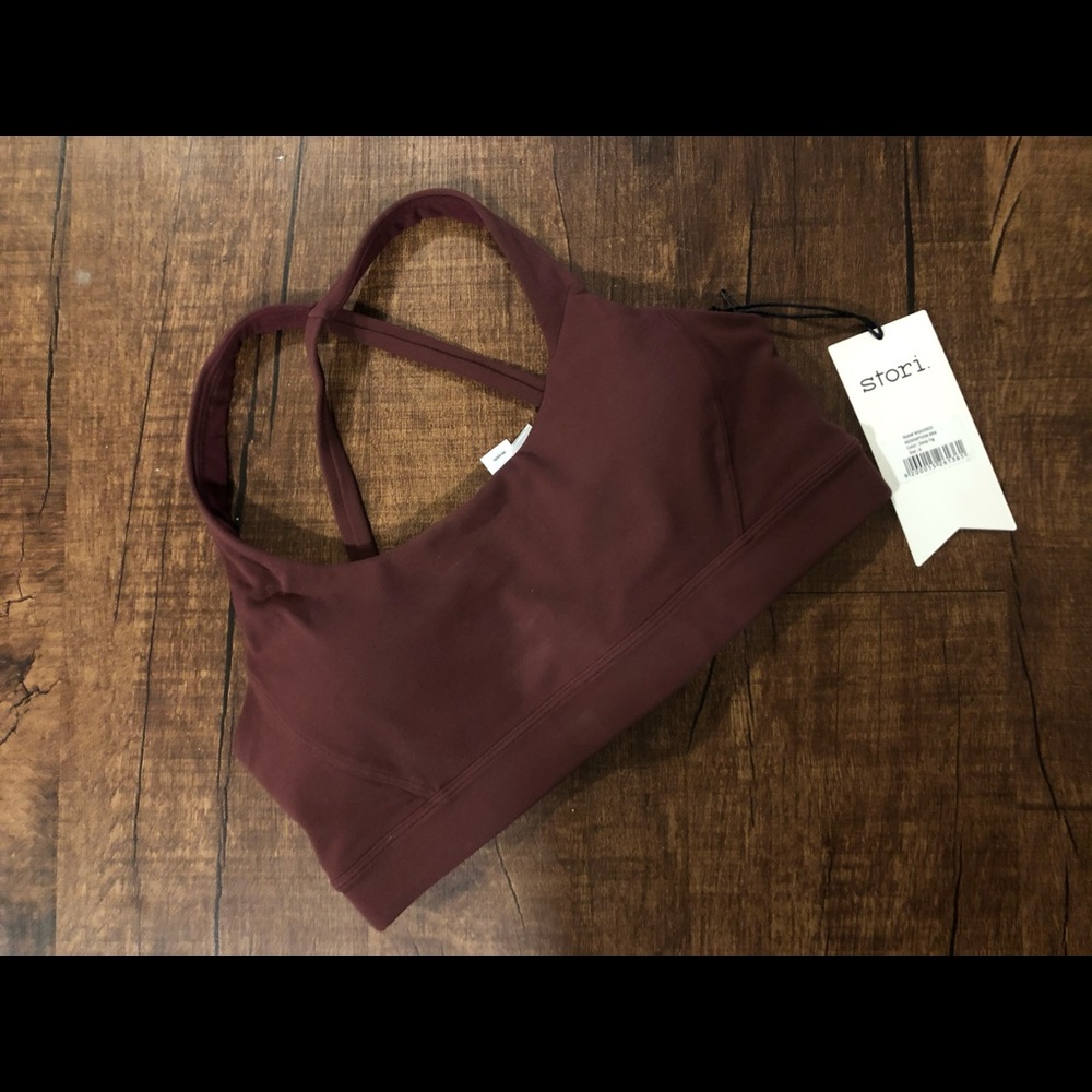 Stori (by Katy Hearn) sports bra